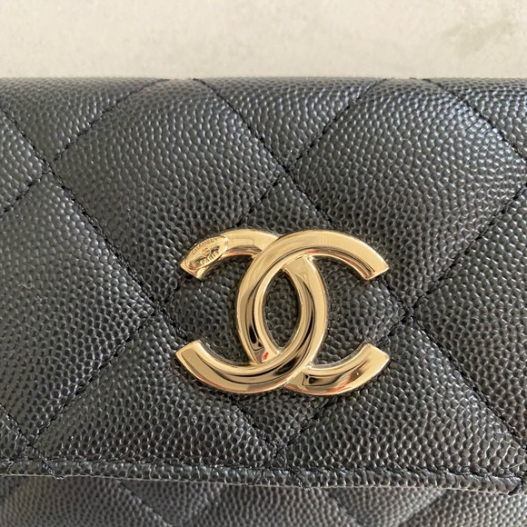 COPY - Chanel Wallet - Picture 4 of 10